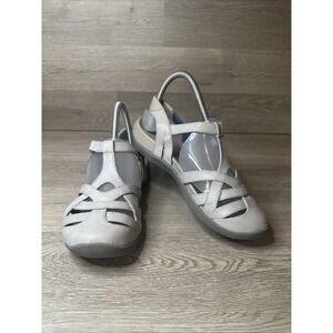Baretraps Fayda Gray Faux Leather Strap Fisherman Sandals Women's Size 6.5 M